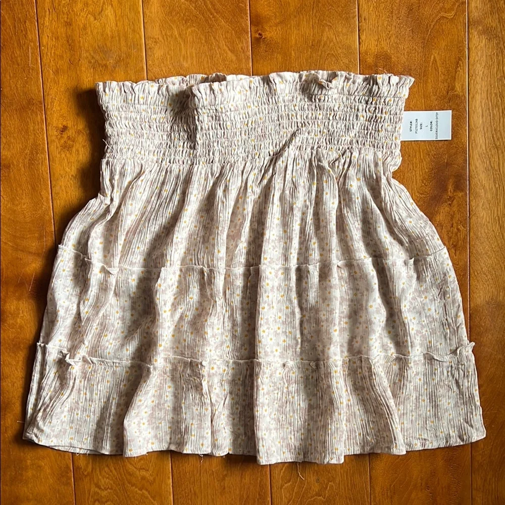 Pink Rose Tan, Orange, and Cream Floral Tiered Skirt with ruched waist - Size L